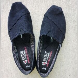 Skechers BOBS Black Slip-On ShoesSz W6.5